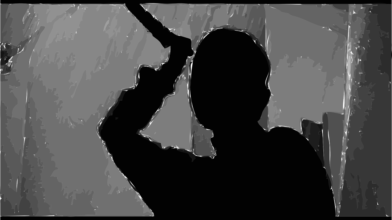 삼단봉으로 동거남 8일간 때려죽인 女, 시신은 베란다에 한달 버려뒀다