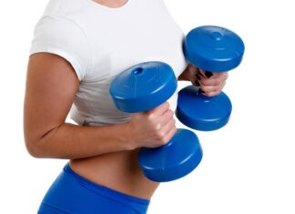 “바프 찍는다며 가슴 수술한 와이프, 이혼사유 될까요?” 헬스장