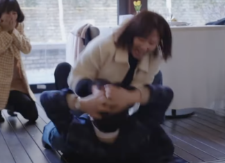 “와이프가 유부남 동료와 해외여행 갔다” 블라인드 충격 글