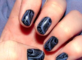 “내 손톱 안망가지게 오랜지껍질 까줘” 식당에서 벌어진 황당한 고객갑질