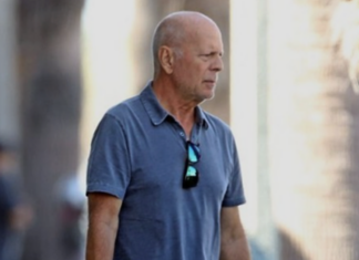 치매 앓고 은퇴한 브루스 윌리스 최근 모습 브루스 윌리스