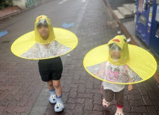 “시선 집중돼 부끄럽지만…” 일본서 귀엽다고 난리난 우비