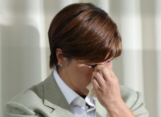 “계속 채무문제 해결해드렸지만 더는 어렵다”…아버지 고소한 골프여제의 눈물