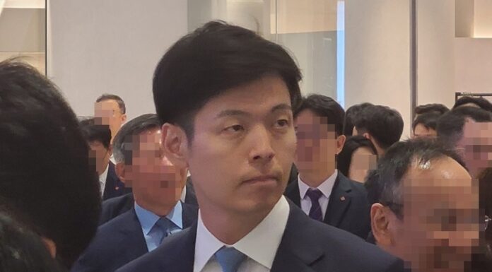 롯데, 3세 신유열 경영 승계 속도 낸다