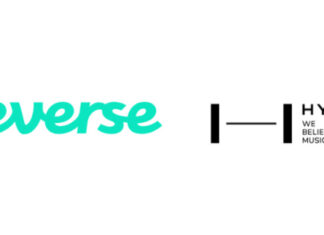 하이브, 아리아나 그란데와 재결합…위버스 합류 확정 위버스X하이브