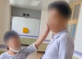 전주 초등학교 교감 폭행 사건, 그날 학부모도 교사 때렸다