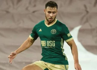 31세 축구선수 돌연사…자택 수영장서 발견