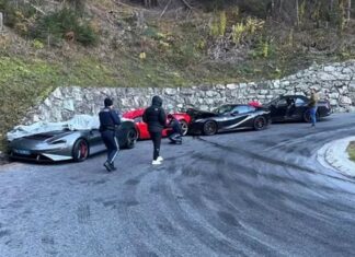 페라리 2대·맥라렌·벤틀리 연쇄추돌…차값만 107억 나온 사고 현장