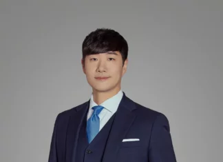 노총각들의 히어로 배성재 14살 연하 후배 아나운서와 결혼발표 배성재 아나운서