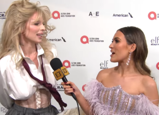 칸예 전 여친 줄리아폭스, 베니티 페어 오스카 파티에 파격 의상으로 등장 쥴리아폭스2