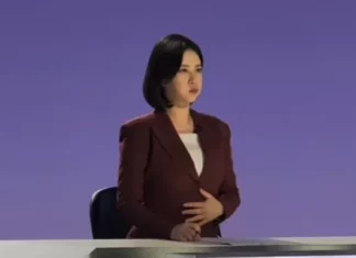 부른 배 잡고 심호흡 영상…임신 고백한 JTBC 앵커