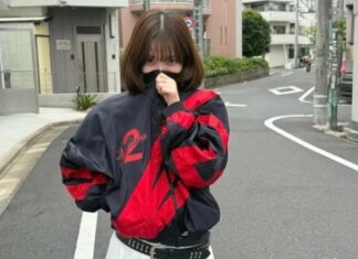 카리나 ‘2번’ 점퍼 정치색 논란, 처음으로 입 열었다