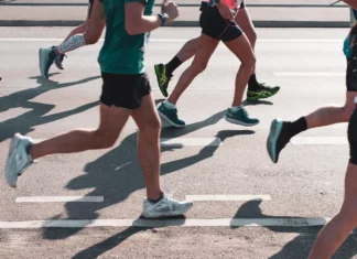 사망 위험 40% 낮추는 걷기 운동 방법 달리기 런닝 걷기 운동