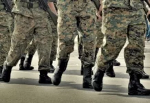 당직 근무 중 성관계 걸린 43세 부사관과 24세 女병사 군인 군대