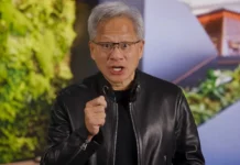 “정신 나갔냐” 젠슨 황이 사내 회의에서 극대노한 이유