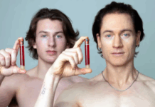 ‘회춘 실험’ 억만장자, 수년간 끊었던 커피 다시 마신다 미국 억만장자 회춘을 꿈꾸는 사람