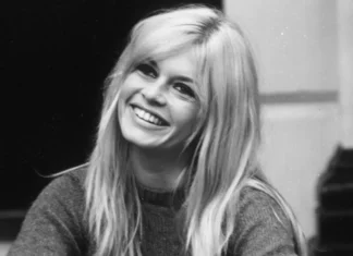 “개고기 먹는 한국 야만적”이라던 그 프랑스 여배우 사망