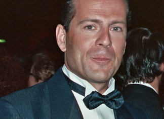 브루스 윌리스, 치매 연구 위해 사후 뇌 기증 결정