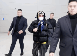 오늘자 지드래곤 샤넬 신상 패딩